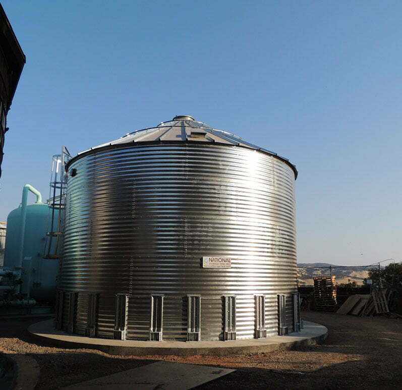 water storage tanks